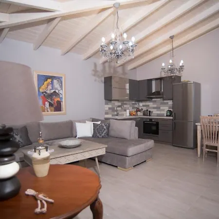 Lejlighed Stavros Boutique 2 *